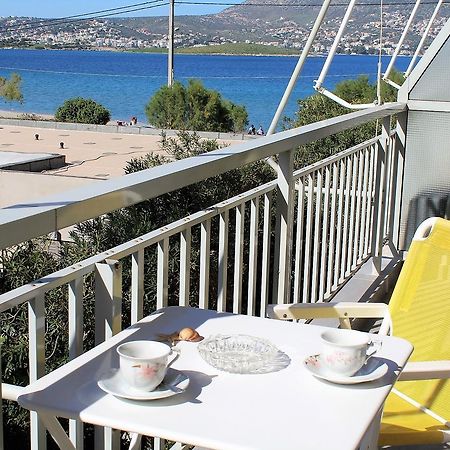 Apartment Sea View In Front Of The Beach Of Agia Marina Porto Rafti Exterior photo