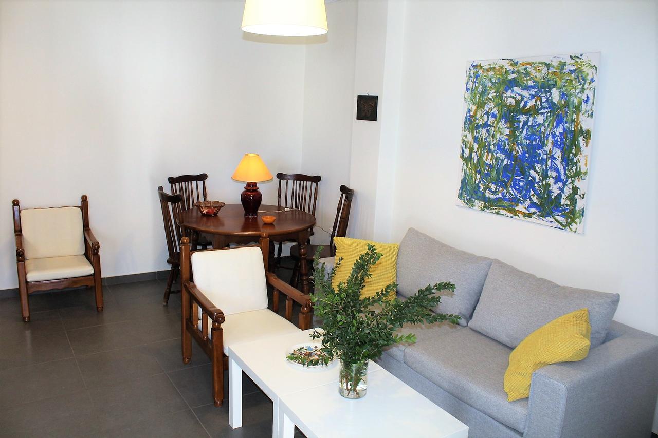 Apartment Sea View In Front Of The Beach Of Agia Marina Porto Rafti Exterior photo